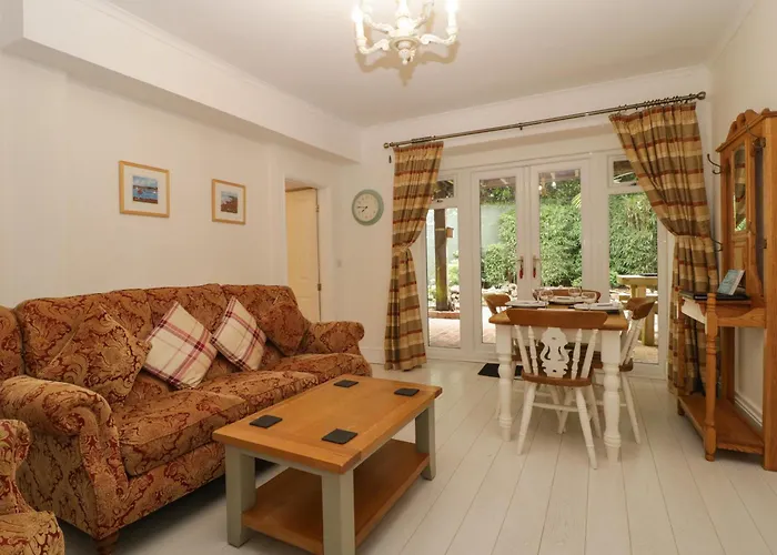 The Coach House Apartment